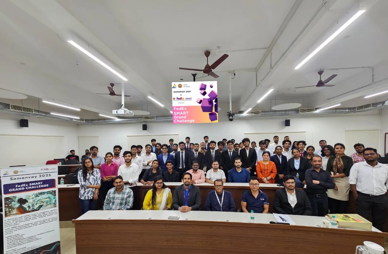 Group pic of participants of FedEx SMART Grand Challenge